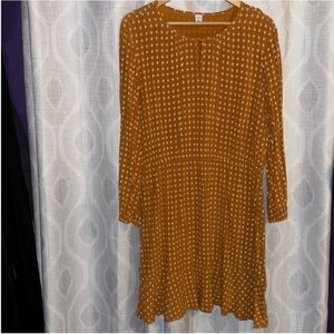 Old Navy Knee Length Dress Mustard Yellow Size XL